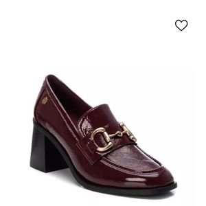 Xti Carmela Heeled Loafers, Patent Leather, Burgundy color, made in Spain